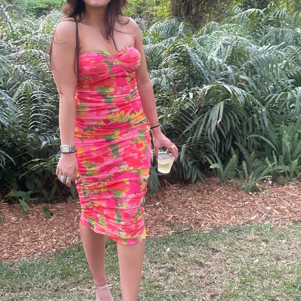Zara -floral dress strapless